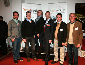 Heiner Nebel (rechts) und seine Referenten: v.l.n.r.: Christian Bredlow (Schlütersche), Karsten Schmidt (htp), Marlene Bloch (enercity), Gerd Kleveman (CT Lloyd) und Karten Feuerhake (Bioclimatic)