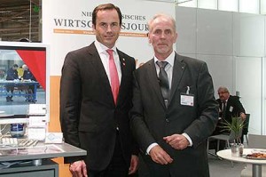 Messe-Vorstand Dr. Jochen Köckler und Heiner Nebel