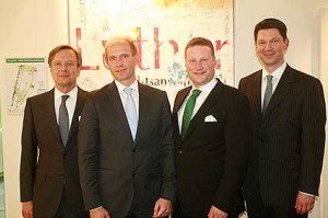 v.l.n.r.: Prof.Dr. Hans-Georg Hahn, Dr. Thomas Halberkamp, Dr. Andreas Blunk, Dr. Gunnar Straube