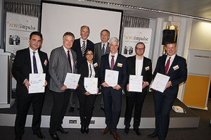 v.l.n.r.: Carsten Feuerhake (Bioclimatic), Dr. Christian Rimpler (Dr. Rimpler GmbH), Heiner Nebel (NWJ), Abida Rafiq (Commerzbank), Robert Cholewa (Commerzbank), Tobias Hain (hahn consultants), Alexander Scheibner (AGA), Jens Heuer-James (Luther Rechtsanwaltsgesellschaft)